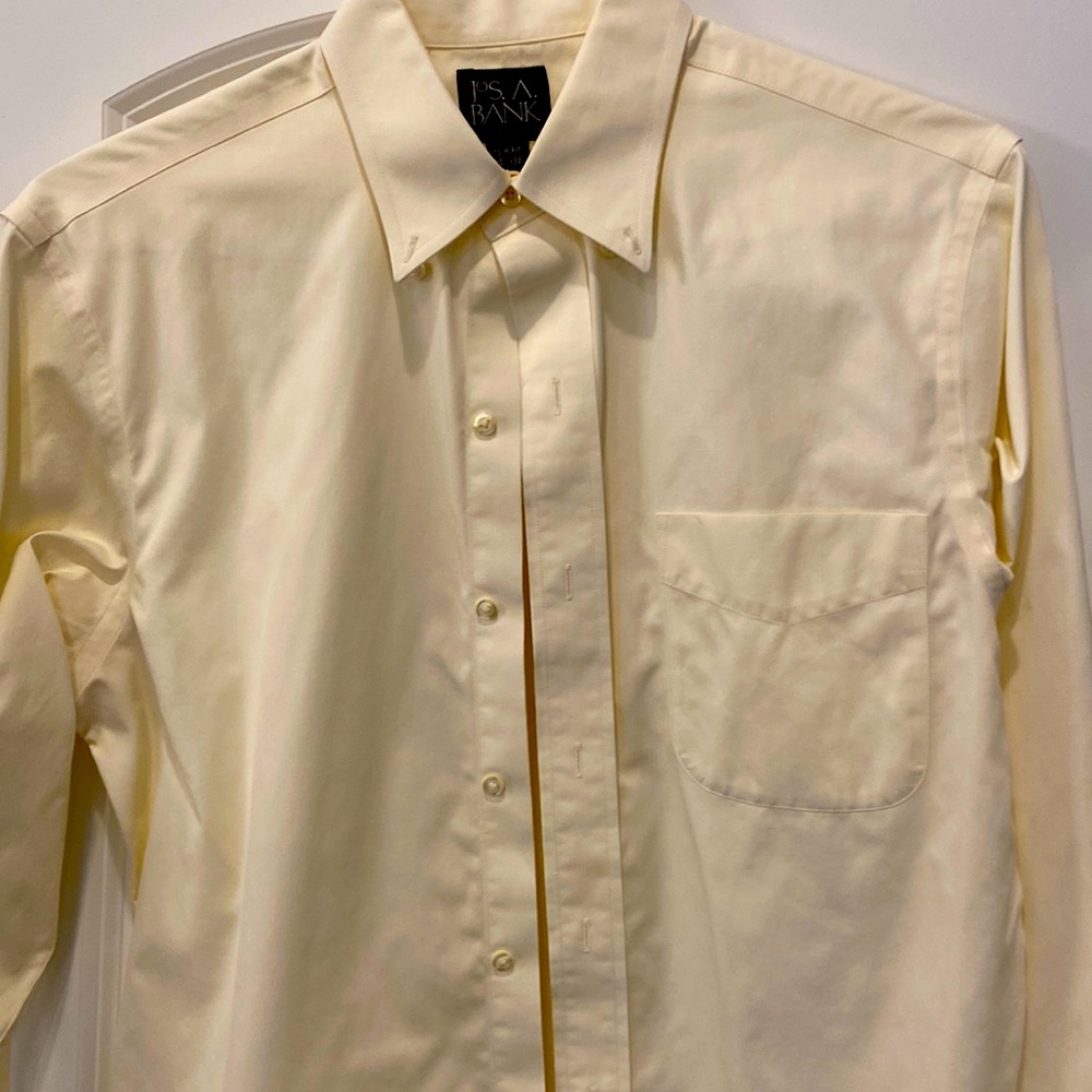 EUC Jos A. Bank-Cream-Slim Fit-Dress Shirt- Size 15 1/2, 33